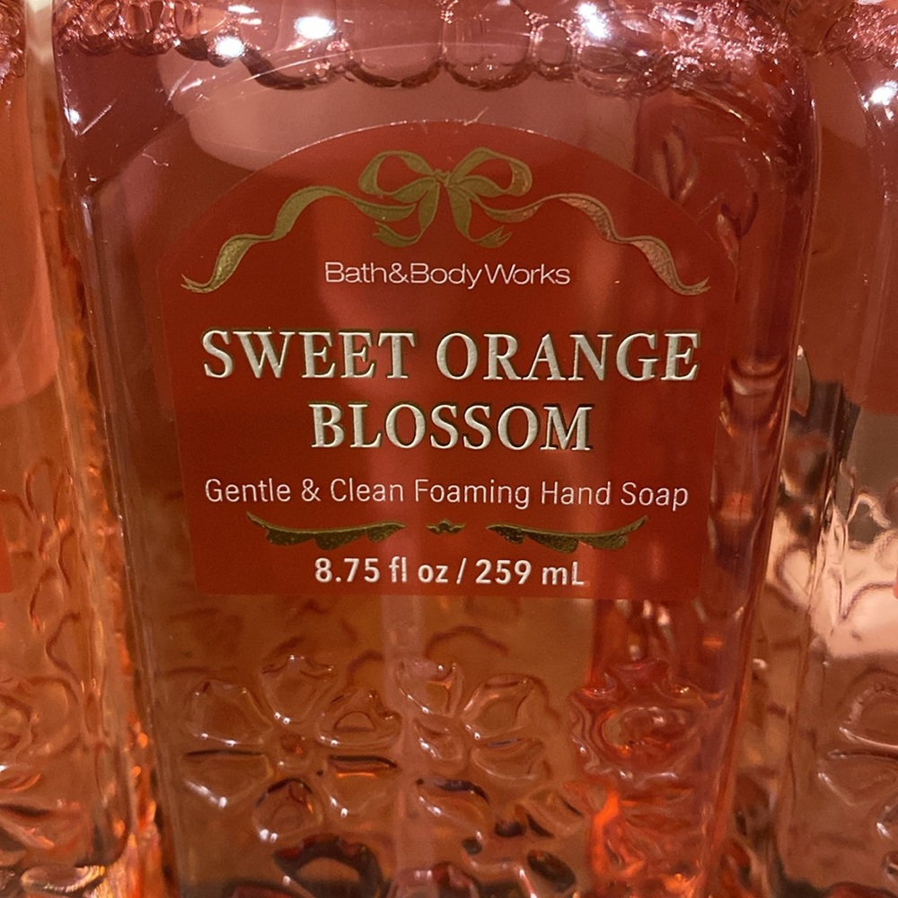 For @marybmay73 B&BW 2) “SWEET ORANGE BLOSSOM” 8.75 Gentle Foaming Hand Soap NWT - Picture 3 of 8